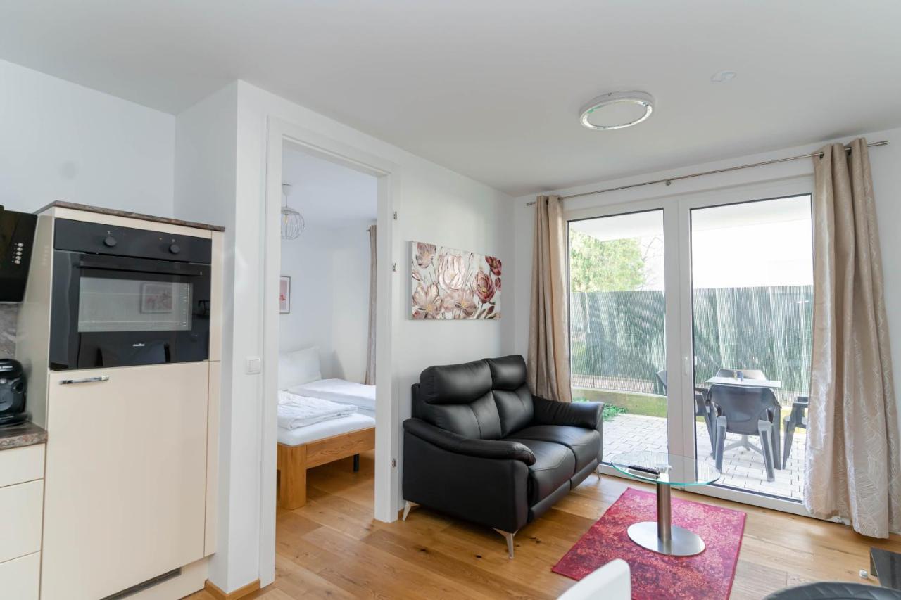 Modern Apartment With Tiny Garden Near City Center Vienna Exterior photo